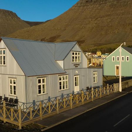 Palshus Hotell Patreksfjordur Eksteriør bilde